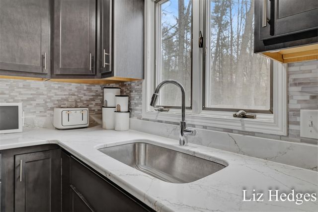 8756 Westwood Lane, Montague, MI 49437