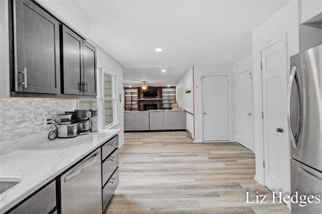8756 Westwood Lane, Montague, MI 49437