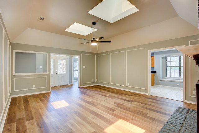 3914 Meadow Drive, Grapevine, TX 76051