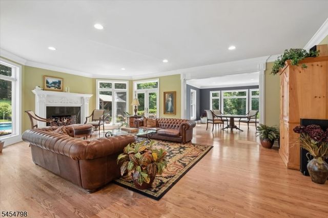 7 Martin Ln, Mendham Twp., NJ 07960