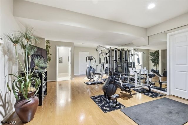 7 Martin Ln, Mendham Twp., NJ 07960