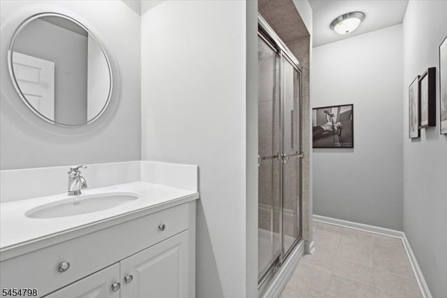 7 Martin Ln, Mendham Twp., NJ 07960