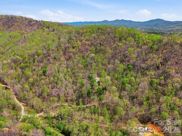 3455 Valley Drive, Lenoir, NC 28645