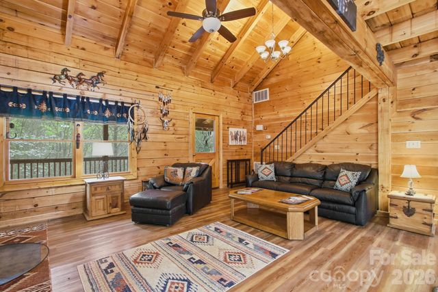 3455 Valley Drive, Lenoir, NC 28645