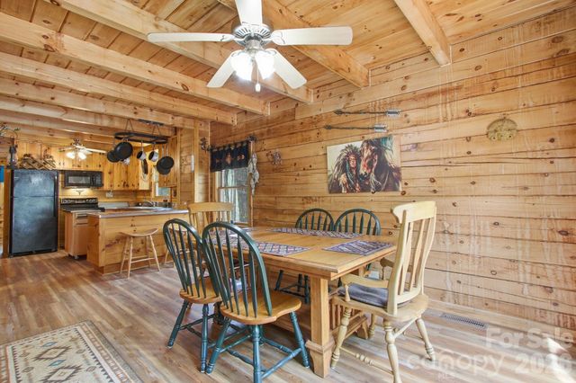 3455 Valley Drive, Lenoir, NC 28645