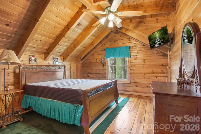 3455 Valley Drive, Lenoir, NC 28645