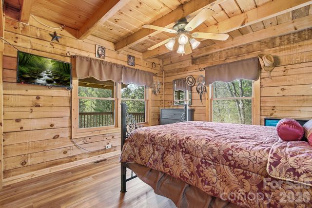 3455 Valley Drive, Lenoir, NC 28645