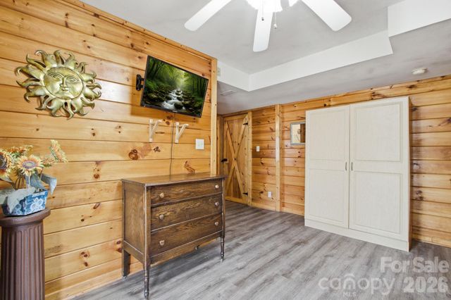 3455 Valley Drive, Lenoir, NC 28645