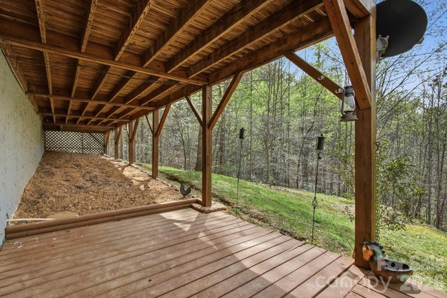3455 Valley Drive, Lenoir, NC 28645