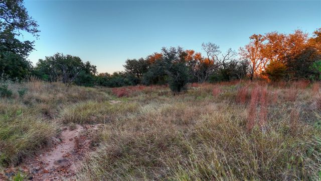 18248 Bode Peak RD, Pontotoc, TX 76869