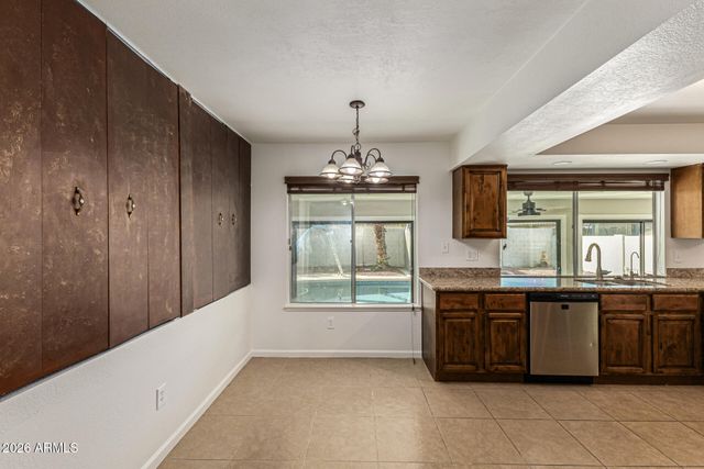 108 N Terrace Road, Chandler, AZ 85226