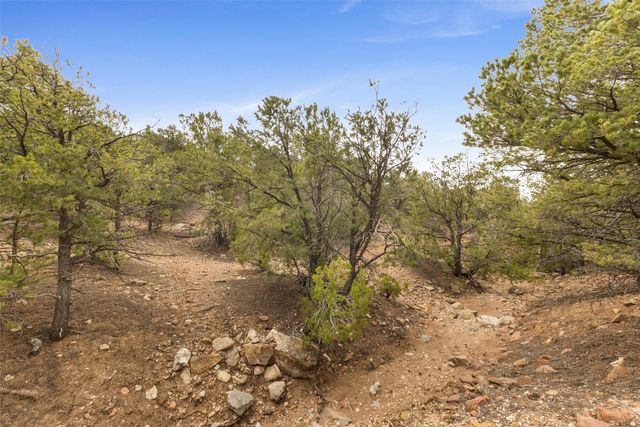 1961 Cerros Colorados, Santa Fe, NM 87501