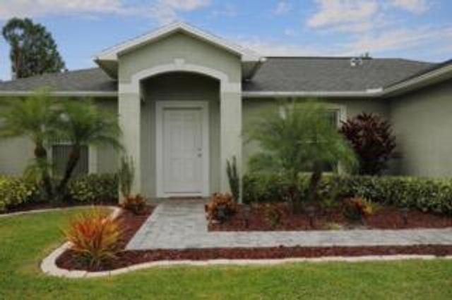 324 SW Kestor Drive, Port St. Lucie, Port St Lucie, FL 34953