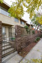 6425 Big Pine Way, Las Vegas, NV 89108