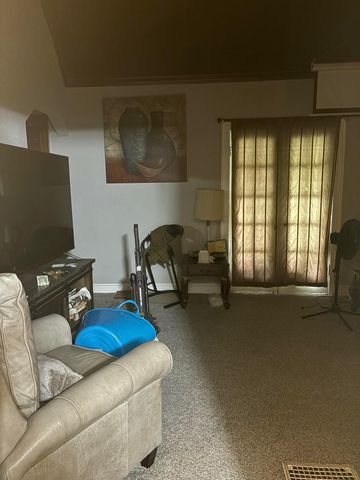 837 Sunbury Road, Columbus, OH 43219