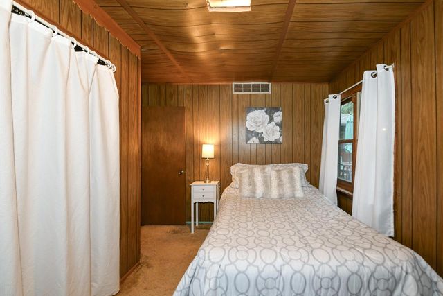 S106W20110 N Shore DRIVE, Muskego, WI 53150