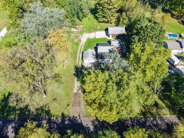 S106W20110 N Shore DRIVE, Muskego, WI 53150