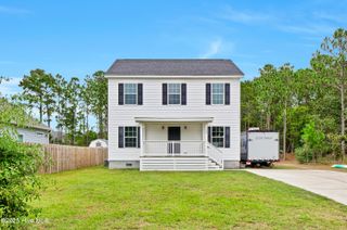 123 Penquin Place, Hampstead, NC 28443