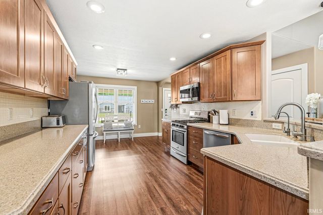 54172 Angeline Drive, Bristol, IN 46507