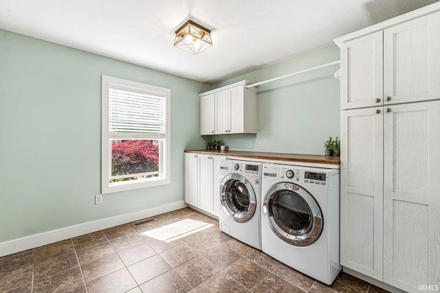 54172 Angeline Drive, Bristol, IN 46507