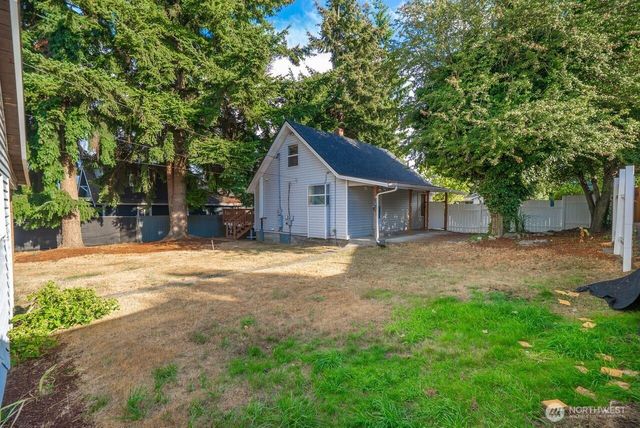 821 E 60th Street, Tacoma, WA 98404