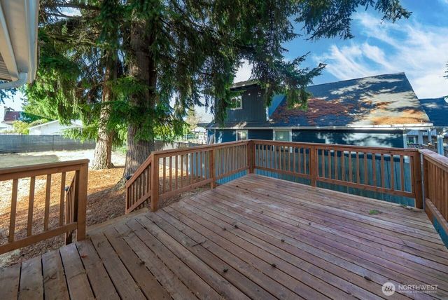821 E 60th Street, Tacoma, WA 98404