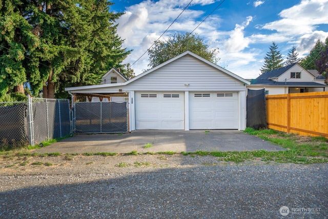 821 E 60th Street, Tacoma, WA 98404