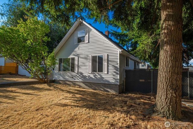 821 E 60th Street, Tacoma, WA 98404