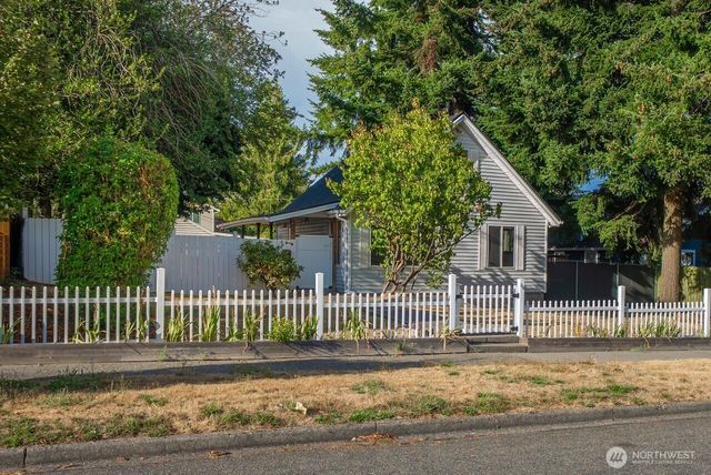 821 E 60th Street, Tacoma, WA 98404