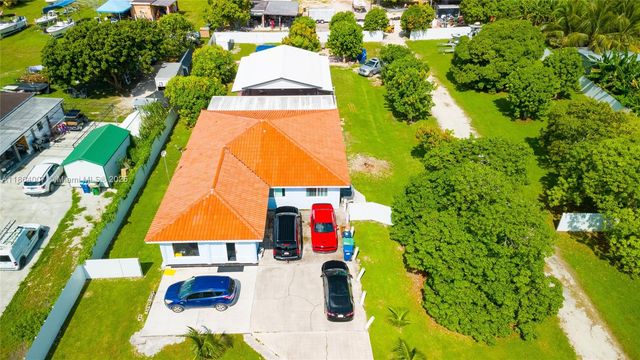 36520 SW 214th Ave, Homestead, FL 33034