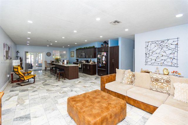 36520 SW 214th Ave, Homestead, FL 33034