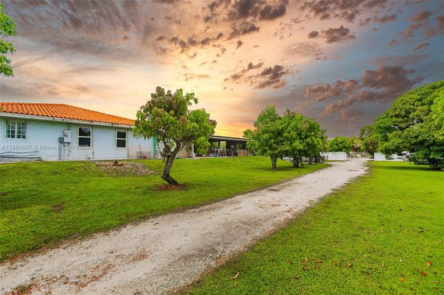 36520 SW 214th Ave, Homestead, FL 33034