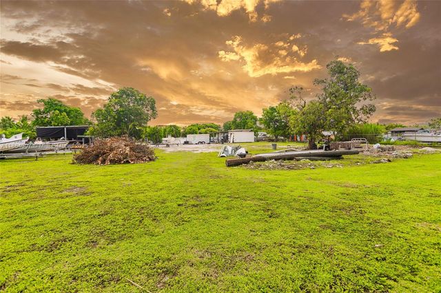 36520 SW 214th Ave, Homestead, FL 33034