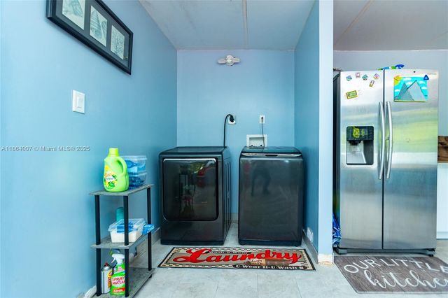 36520 SW 214th Ave, Homestead, FL 33034