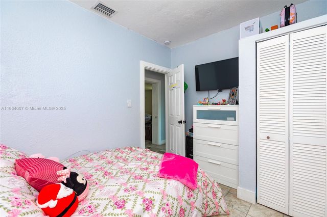 36520 SW 214th Ave, Homestead, FL 33034