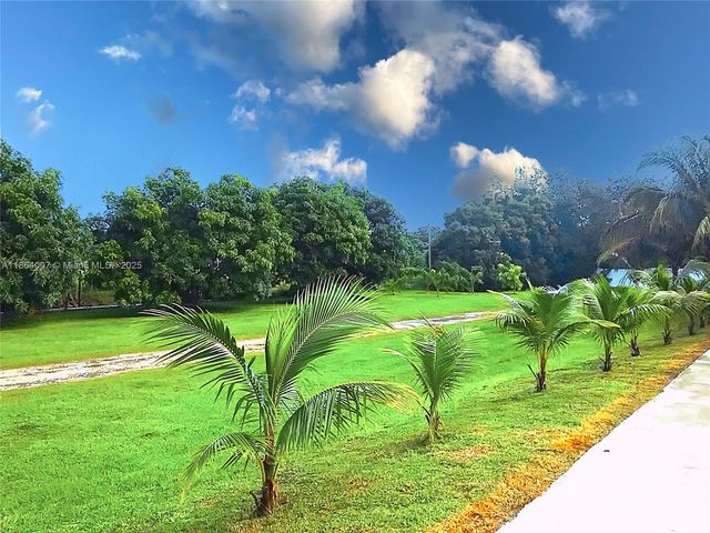 36520 SW 214th Ave, Homestead, FL 33034