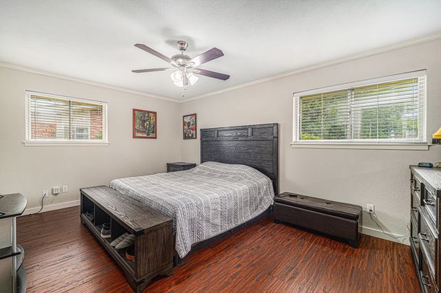 5816 Whitman Avenue, Fort Worth, TX 76133