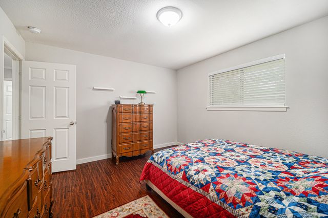 5816 Whitman Avenue, Fort Worth, TX 76133