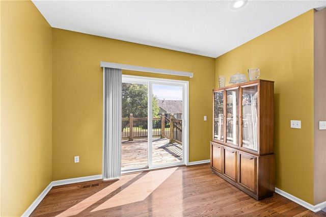 201 E PEACH TREE Lane, Gardner, KS 66030