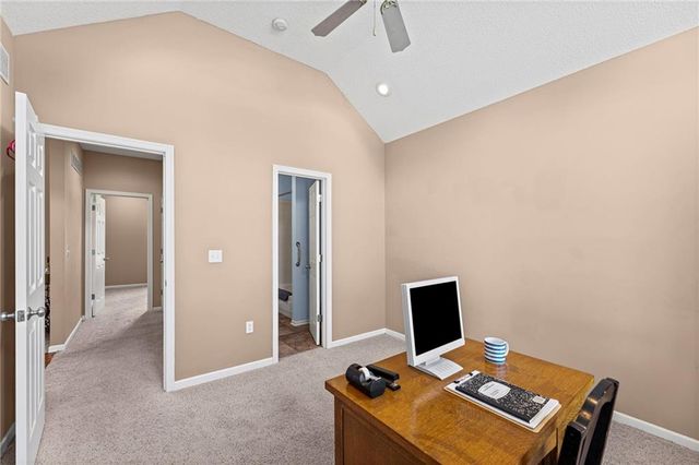 201 E PEACH TREE Lane, Gardner, KS 66030