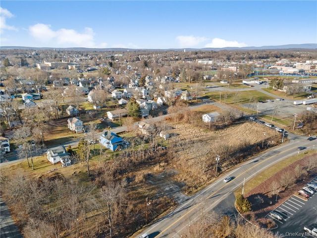 47 Carpenter Avenue, Middletown, NY 10940