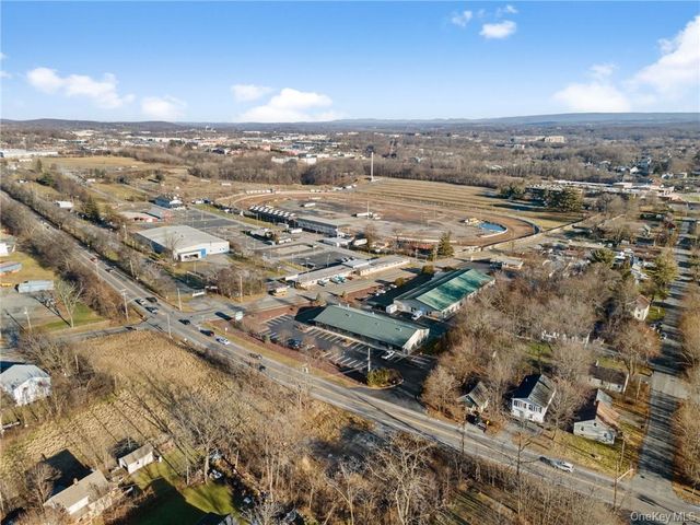 47 Carpenter Avenue, Middletown, NY 10940
