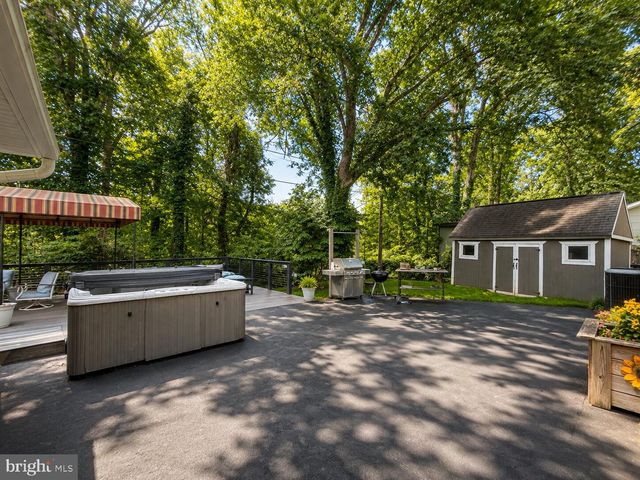 13005 VICTORIA HEIGHTS DR, Bowie, MD 20715