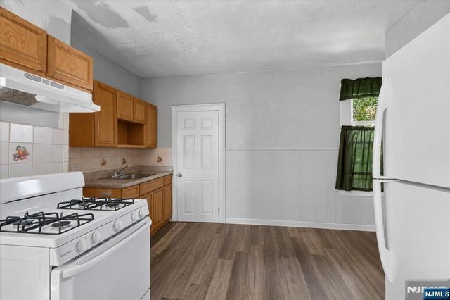 69-73 3rd Street, Paterson, NJ 07522