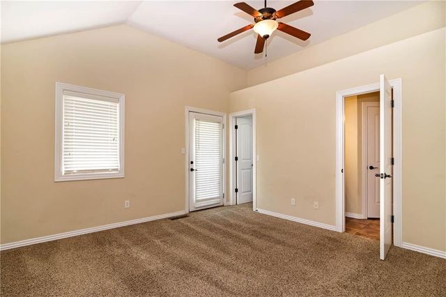 525 Rupple Road, Fayetteville, AR 72704