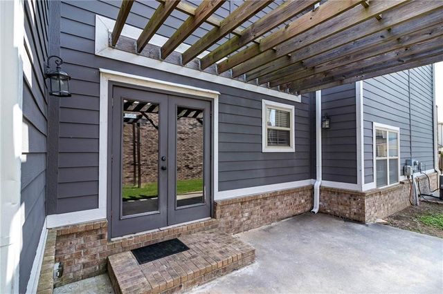 525 Rupple Road, Fayetteville, AR 72704