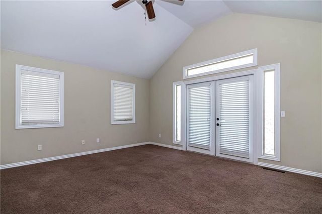 525 Rupple Road, Fayetteville, AR 72704