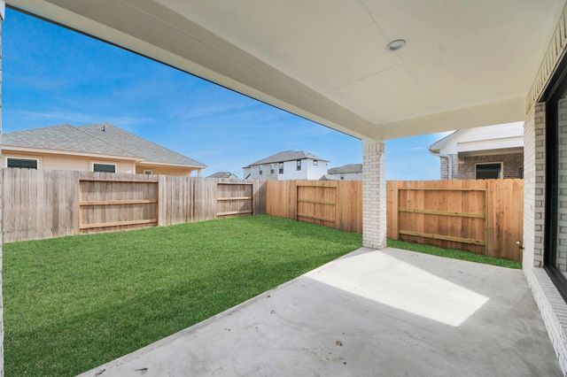 15 Knight Bayou Drive, Dayton, TX 77535