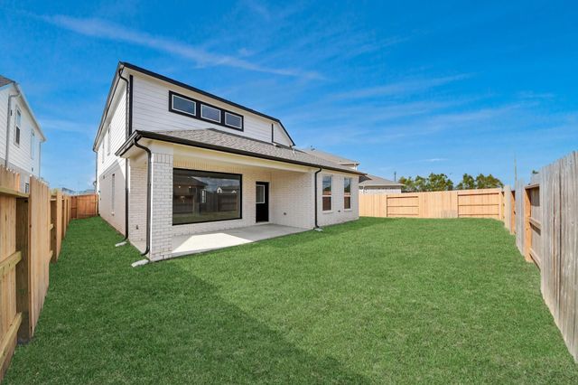 15 Knight Bayou Drive, Dayton, TX 77535