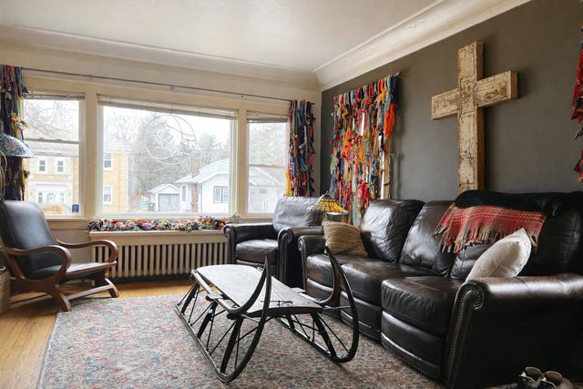 2123 Douglas Street, Rockford, IL 61103